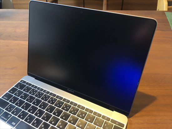 macbook保護フィルタ　反射防止・アンチグレア